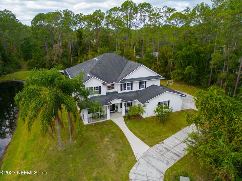 9153 Timberlin Lake Rd, Jacksonville, FL 32256