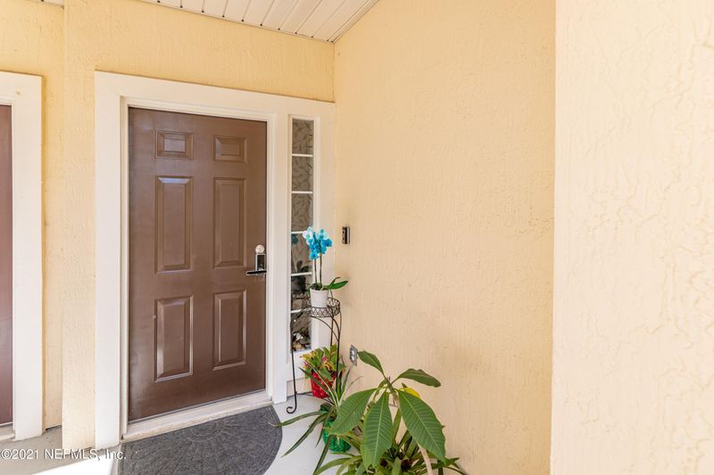 916 Southern Creek Dr, St Johns, FL 32259