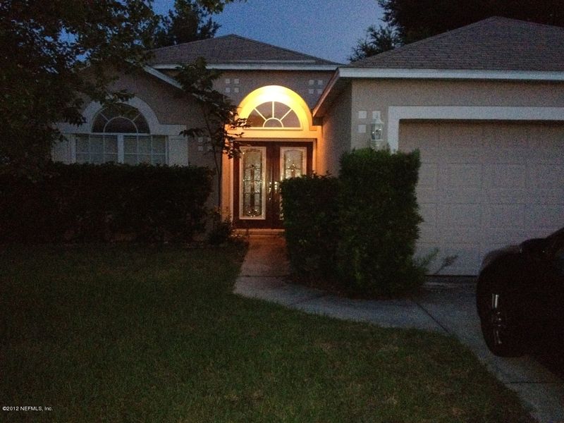 9160 Upstream Ct, Jacksonville, FL 32225