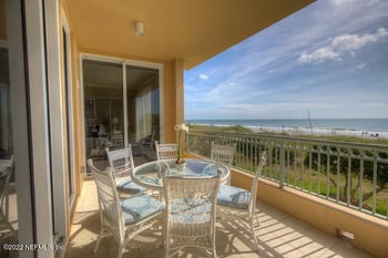 917 1st St S #201, Jacksonville Beach, FL 32250