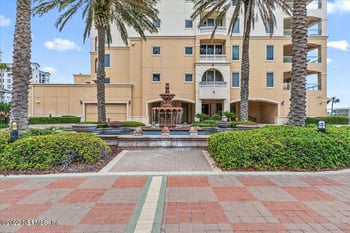 917 1st St S #201, Jacksonville Beach, FL 32250