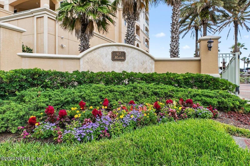 917 1st St S #201, Jacksonville Beach, FL 32250