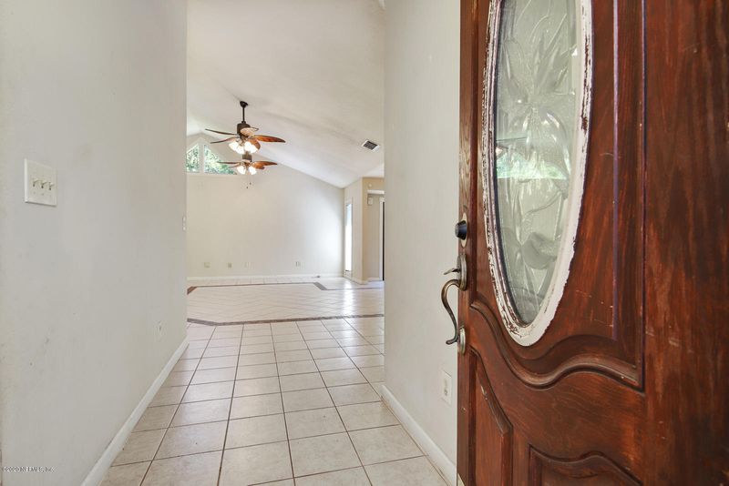 9191 103rd St, Jacksonville, FL 32210