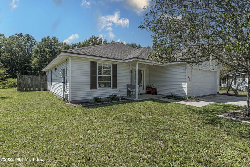 920 Sunset Glen Ct, Jacksonville, FL 32225