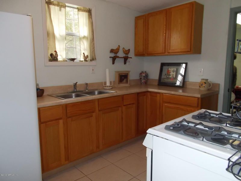 9200 Plummer Rd, Jacksonville, FL 32219