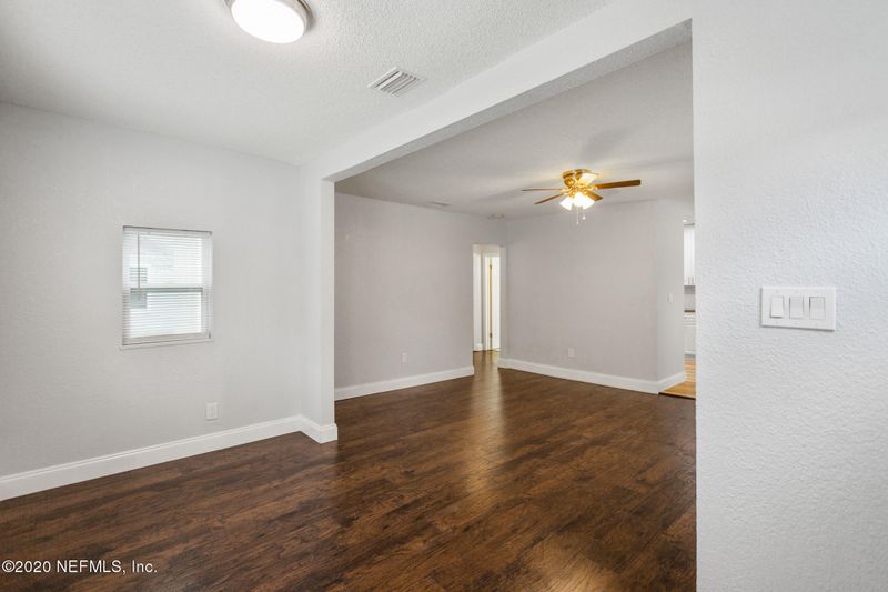 921 Stark St, Jacksonville, FL 32208