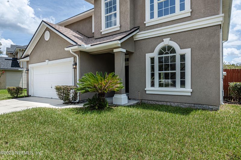 9212 Prosperity Lake Dr, Jacksonville, FL 32244