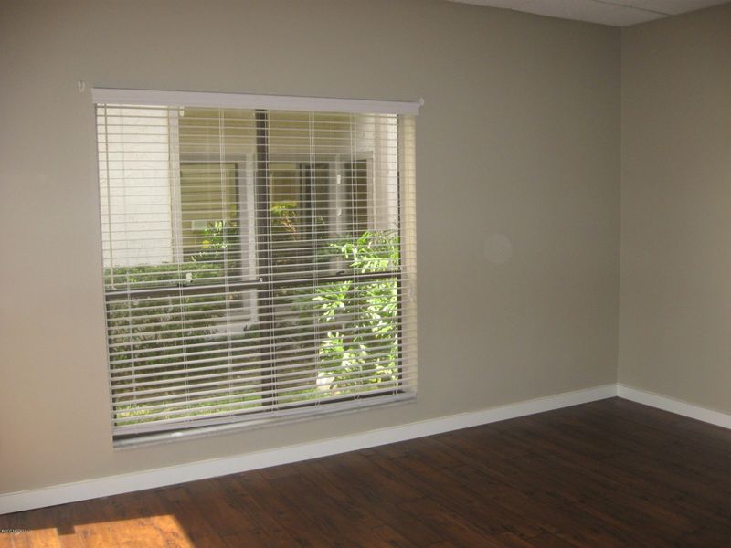 9220 Cypress Green Dr, Jacksonville, FL 32256