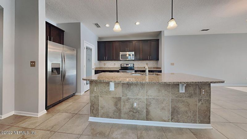 923 Glendale Ln, Orange Park, FL 32065