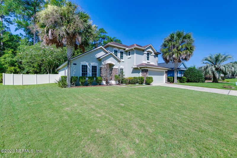 923 Woodbridge Hollow Rd, Jacksonville, FL 32218