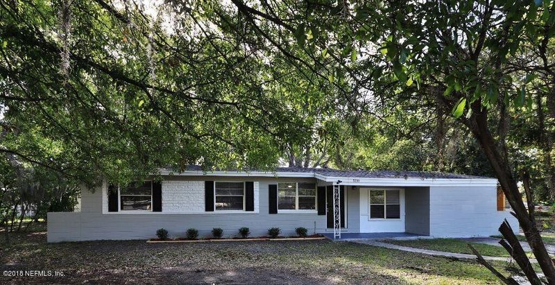 9235 Greenleaf Rd, Jacksonville, FL 32208
