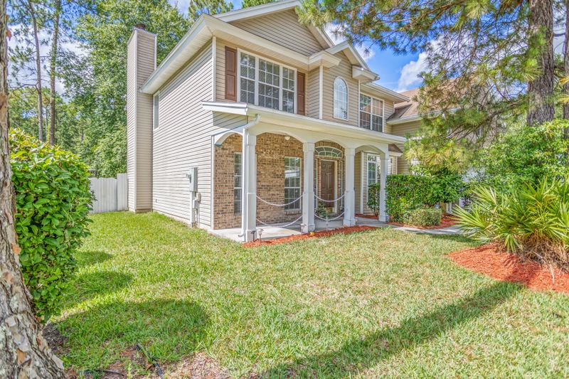 9236 Whisper Glen Dr, Jacksonville, FL 32222