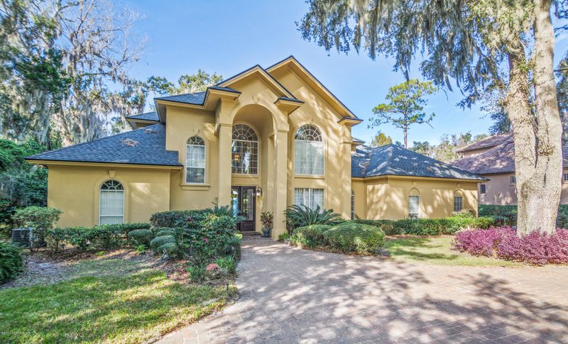 925 Bayside Bluff Rd, St Johns, FL 32259