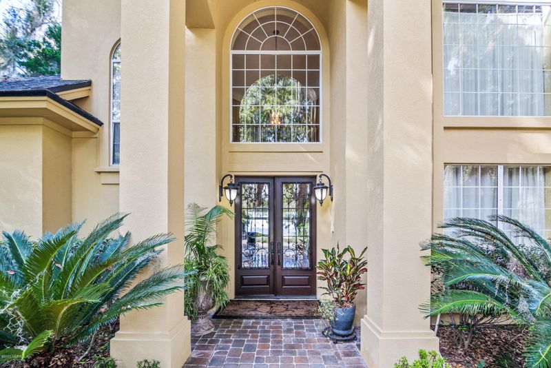 925 Bayside Bluff Rd, St Johns, FL 32259