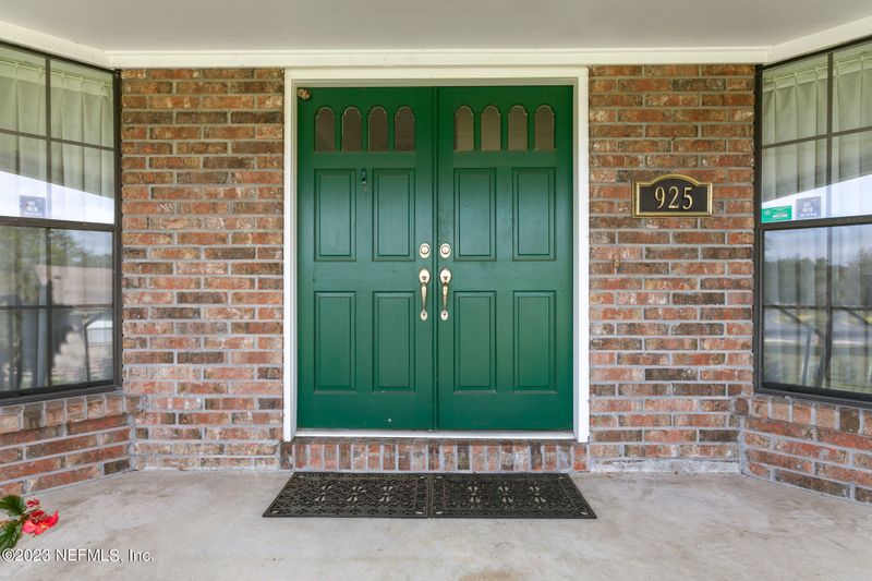 925 Middleridge Ct, Orange Park, FL 32065