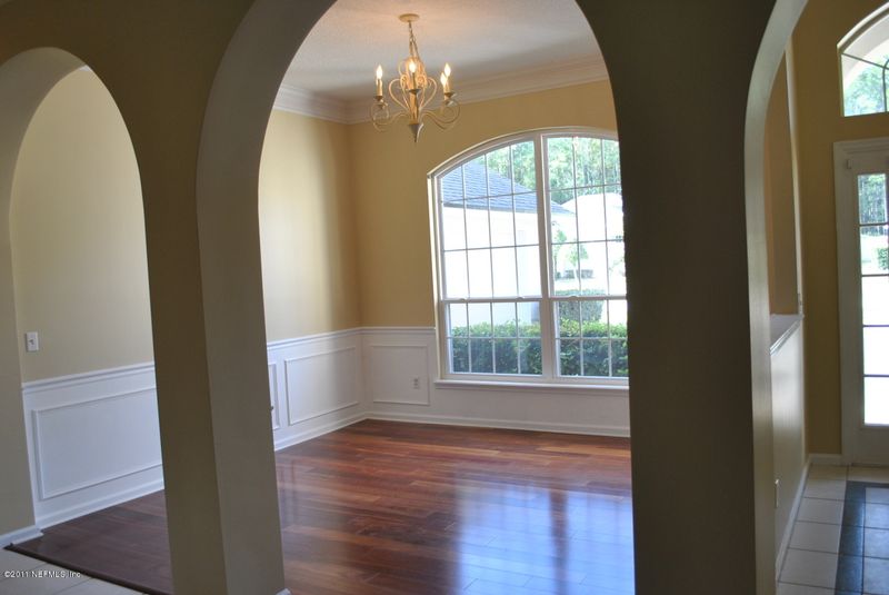 9261 Starpass Dr, Jacksonville, FL 32256