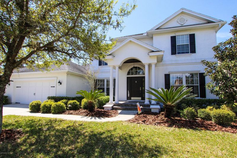 927 Eagle Point Dr, St Augustine, FL 32092