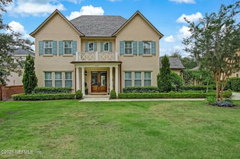 928 Vale Orchard Ln, Jacksonville, FL 32207