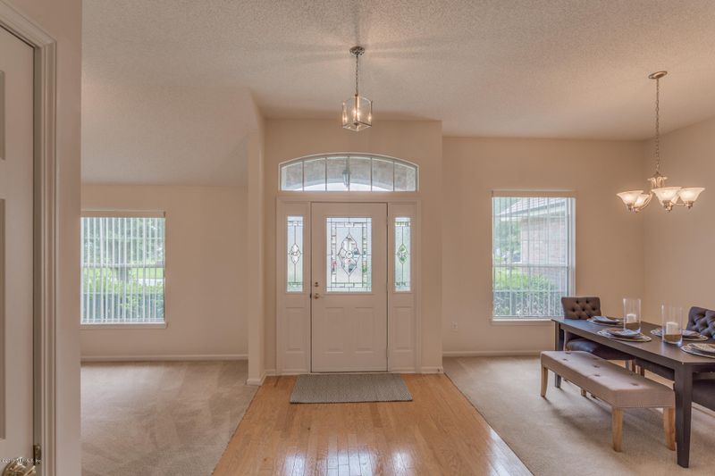 928 Waverly Bluff Ct, Orange Park, FL 32065