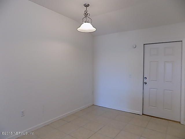 9280 Hawkeye Dr, Jacksonville, FL 32221