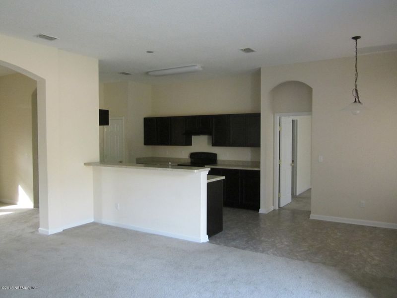 9281 Spider Lily Ln, Jacksonville, FL 32219