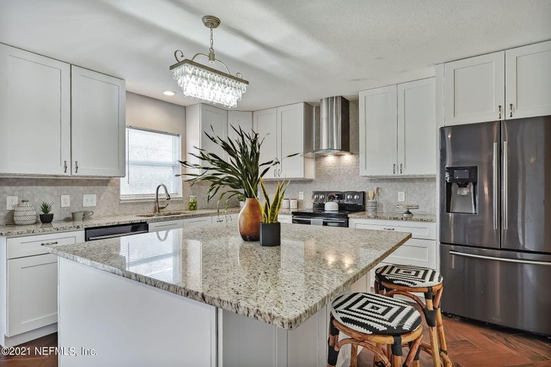 9285 Thunderbolt Ct, Jacksonville, FL 32221