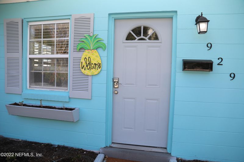 929 12th St N, Jacksonville Beach, FL 32250