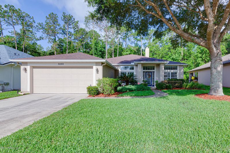9298 Castlebar Glen Dr, Jacksonville, FL 32256