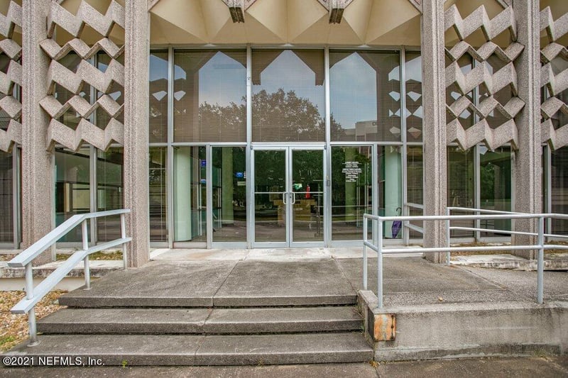930 University Blvd N, Jacksonville, FL 32211