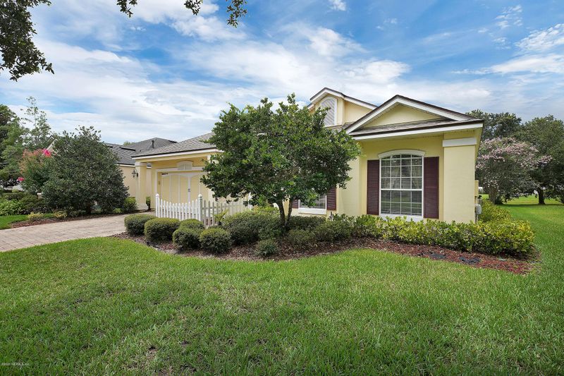 931 Gallier Pl, St Johns, FL 32259
