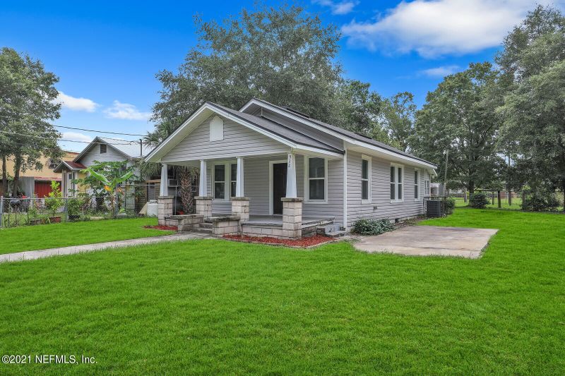 932 Ardoon St, Jacksonville, FL 32208