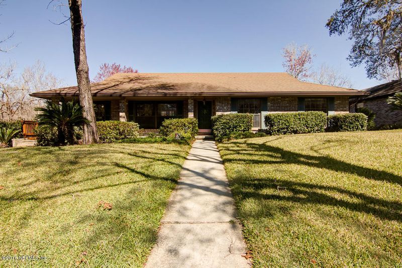 933 Goldridge Ct, Orange Park, FL 32065