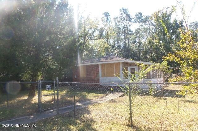 9336 Blunder Rd, Jacksonville, FL 32219