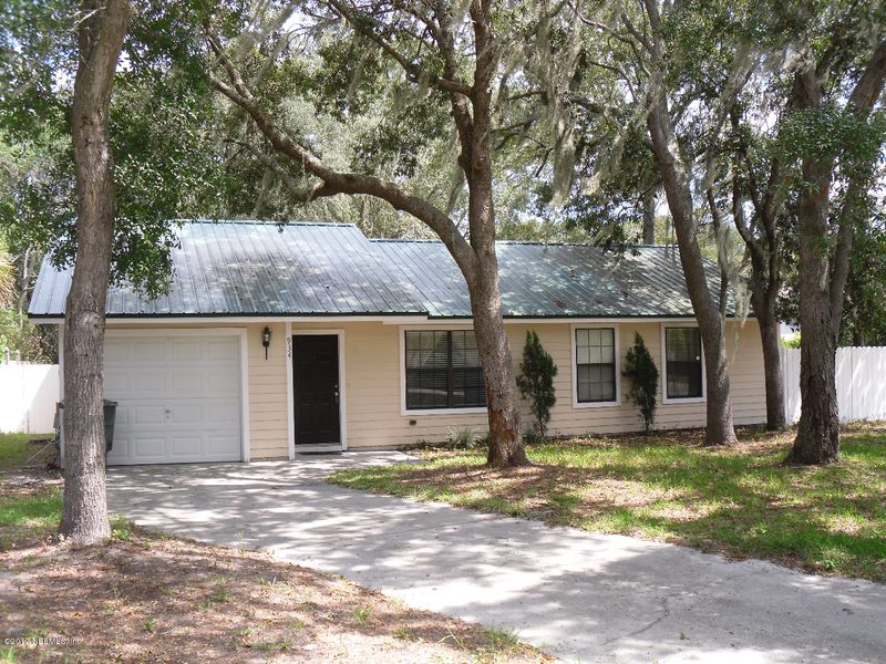 934 S 18th St, Fernandina Beach, FL 32034