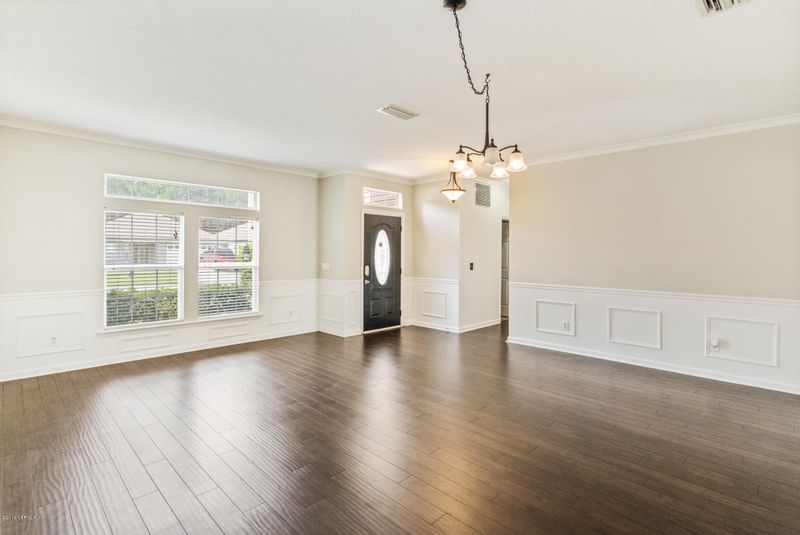 935 Churchhill Ln, St Augustine, FL 32092