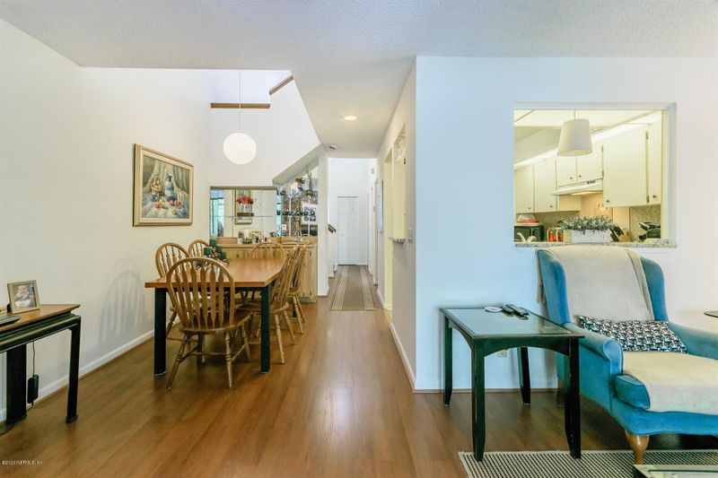 9360 Craven Rd #305, Jacksonville, FL 32257