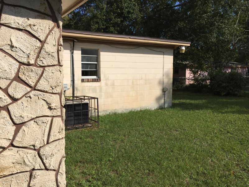 9369 Gilchrist Ct, Jacksonville, FL 32219