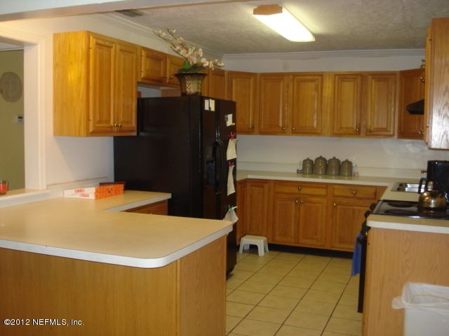 937 17th Ave N, Jacksonville Beach, FL 32250
