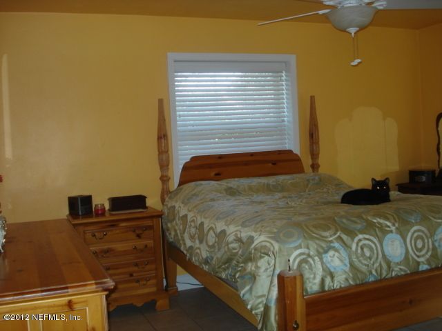 937 17th Ave N, Jacksonville Beach, FL 32250