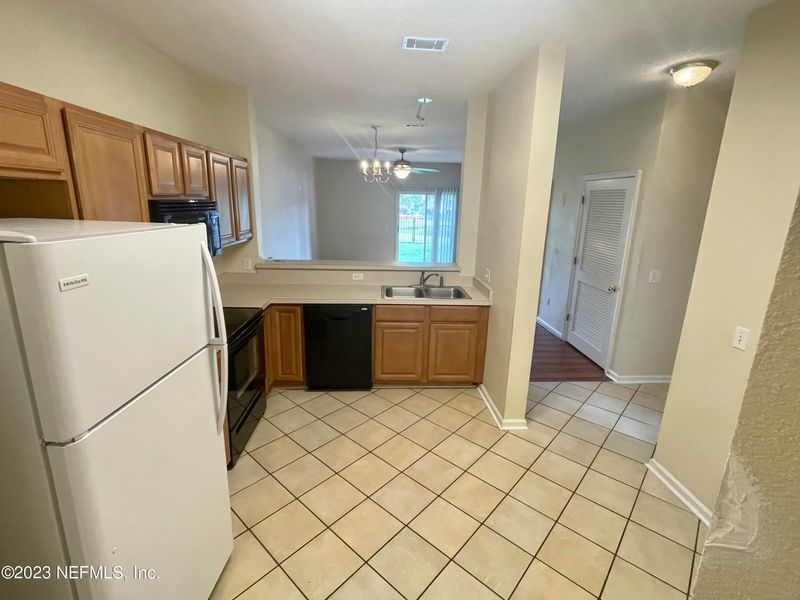 938 Scrub Jay Dr, St Augustine, FL 32092