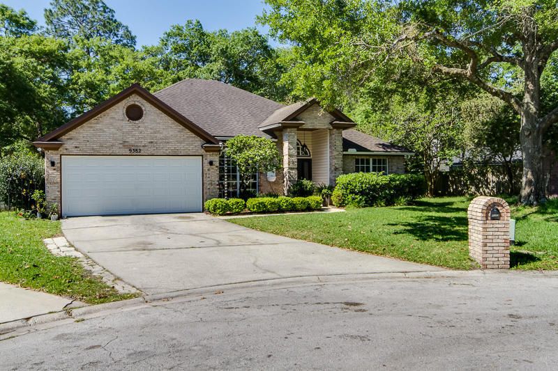 9382 Jaybird Cir E, Jacksonville, FL 32257