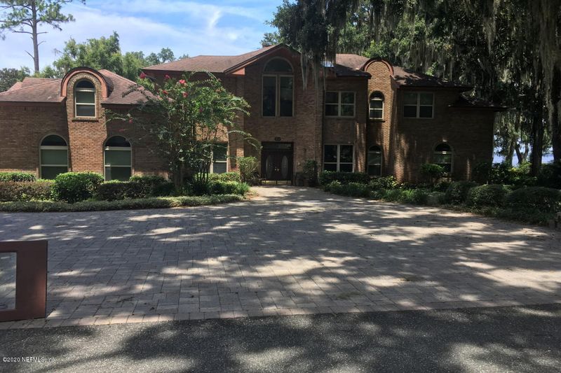 939 Bayside Bluff Rd, St Johns, FL 32259