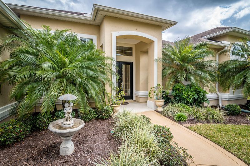 940 Oxford Dr, St Augustine, FL 32084