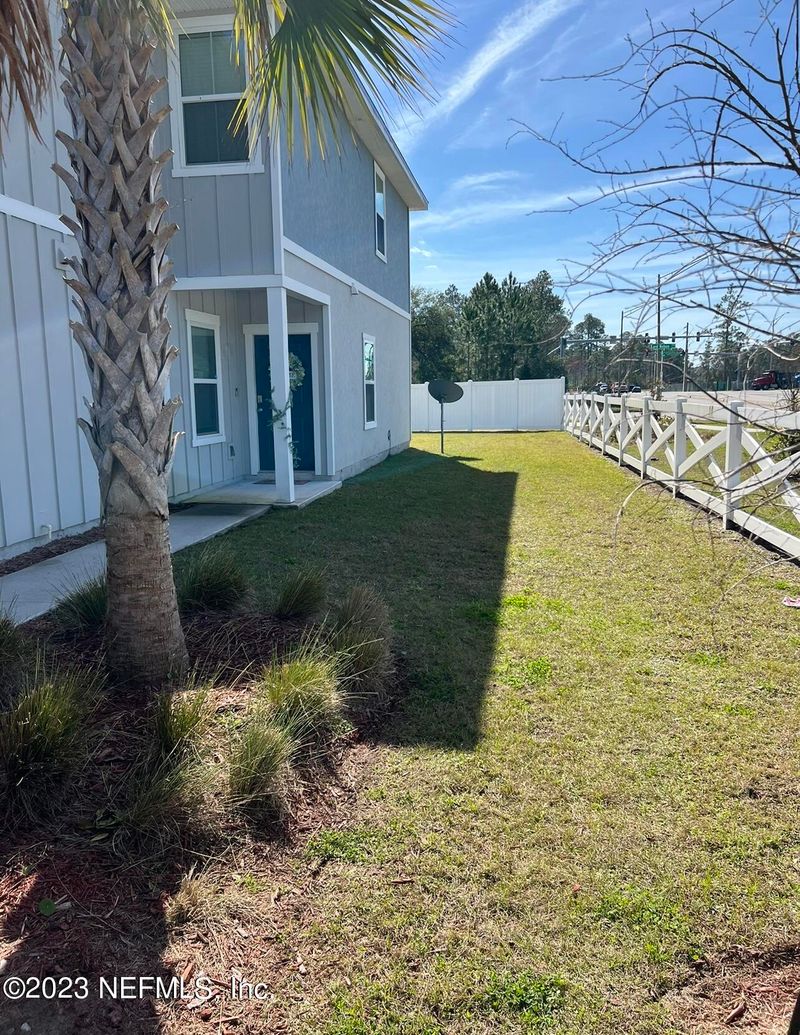 943 Capitol Pw, Jacksonville, FL 32218