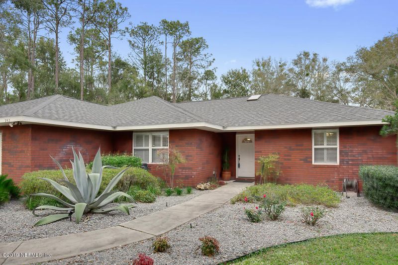 943 Lawhon Dr, Jacksonville, FL 32259