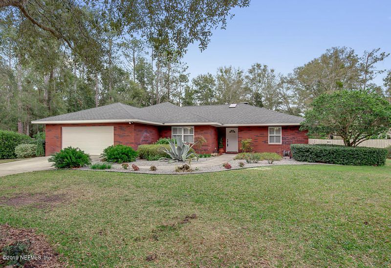 943 Lawhon Dr, Jacksonville, FL 32259