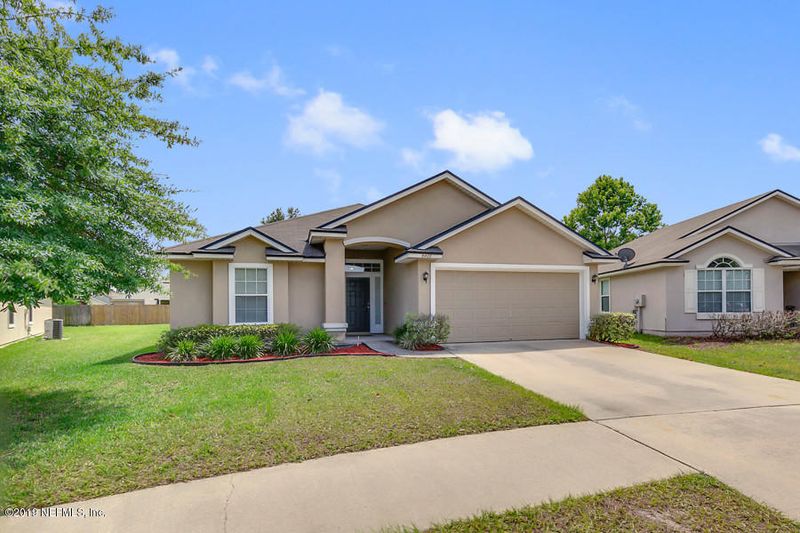 9430 Daniels Mill Dr, Jacksonville, FL 32244