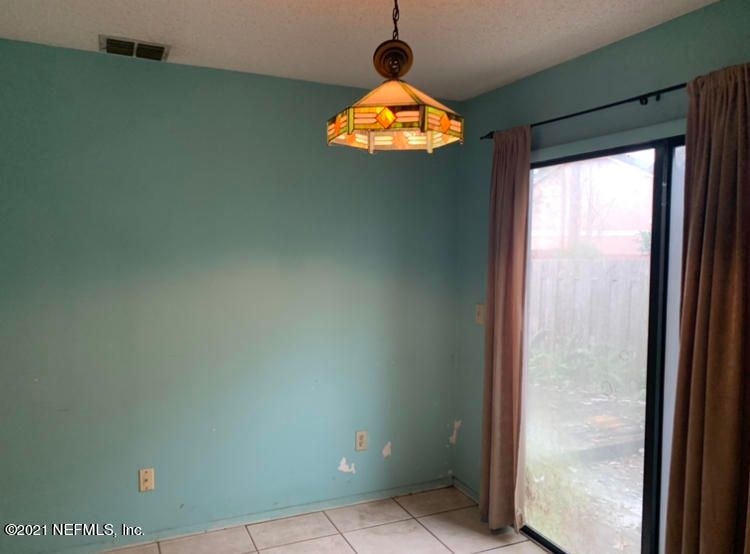 9441 Genna Trace Trl, Jacksonville, FL 32257