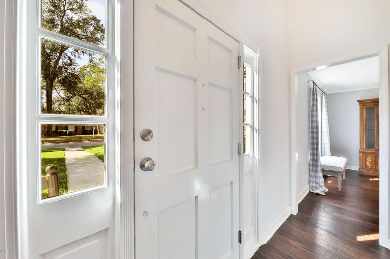 9449 Wexford Rd, Jacksonville, FL 32257