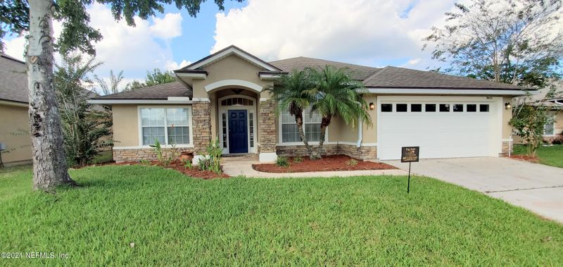 9453 Maidstone Mill Dr E, Jacksonville, FL 32244